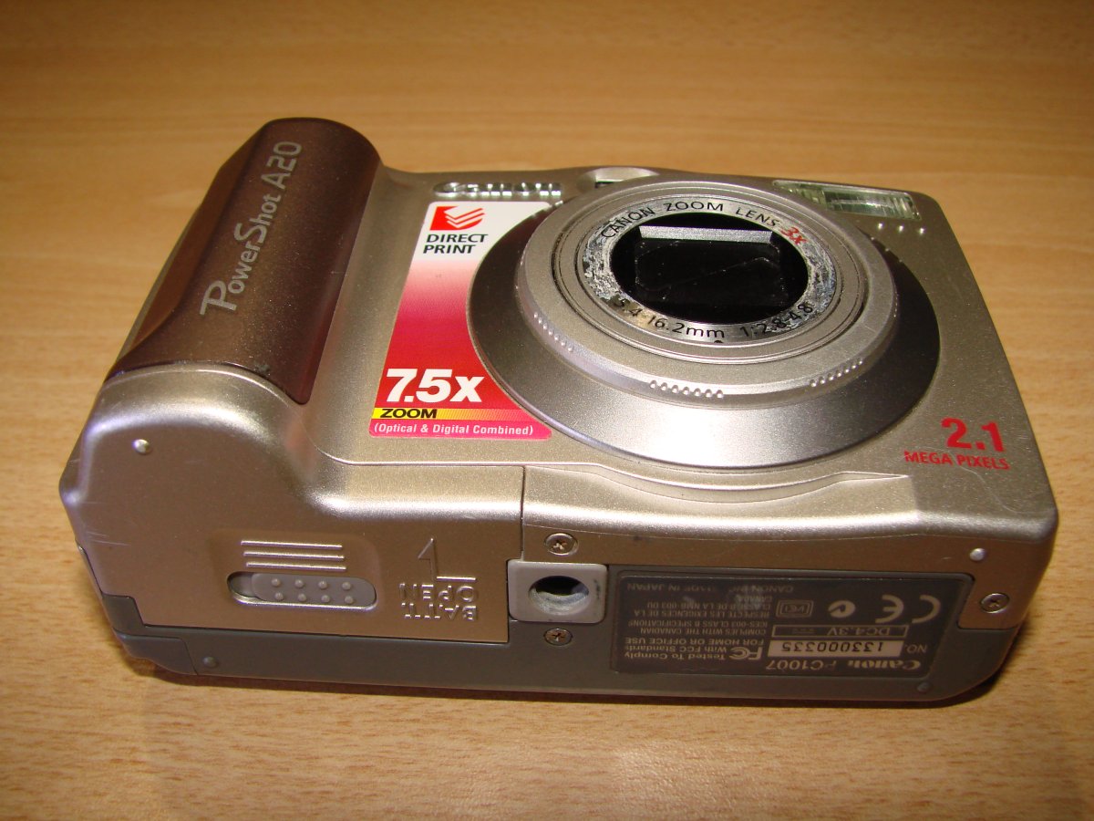 Canon PowerShot A20 Compact Digital Camera 2.1MP with CF Memory 